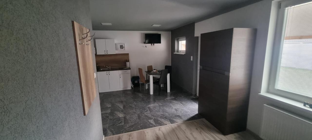 Alexej Apartmany Veľký Meder エクステリア 写真