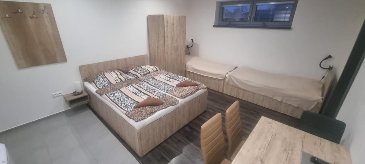 Alexej Apartmany Veľký Meder エクステリア 写真